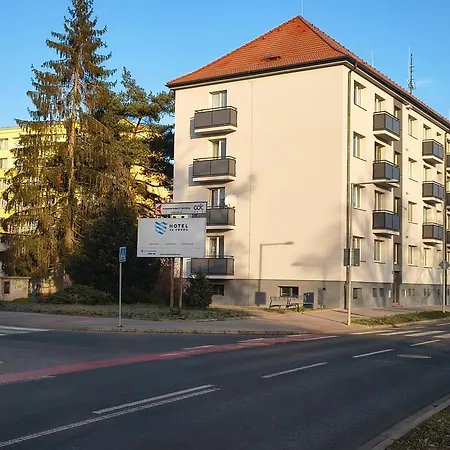 Garsonka Ve Dvore Appartement